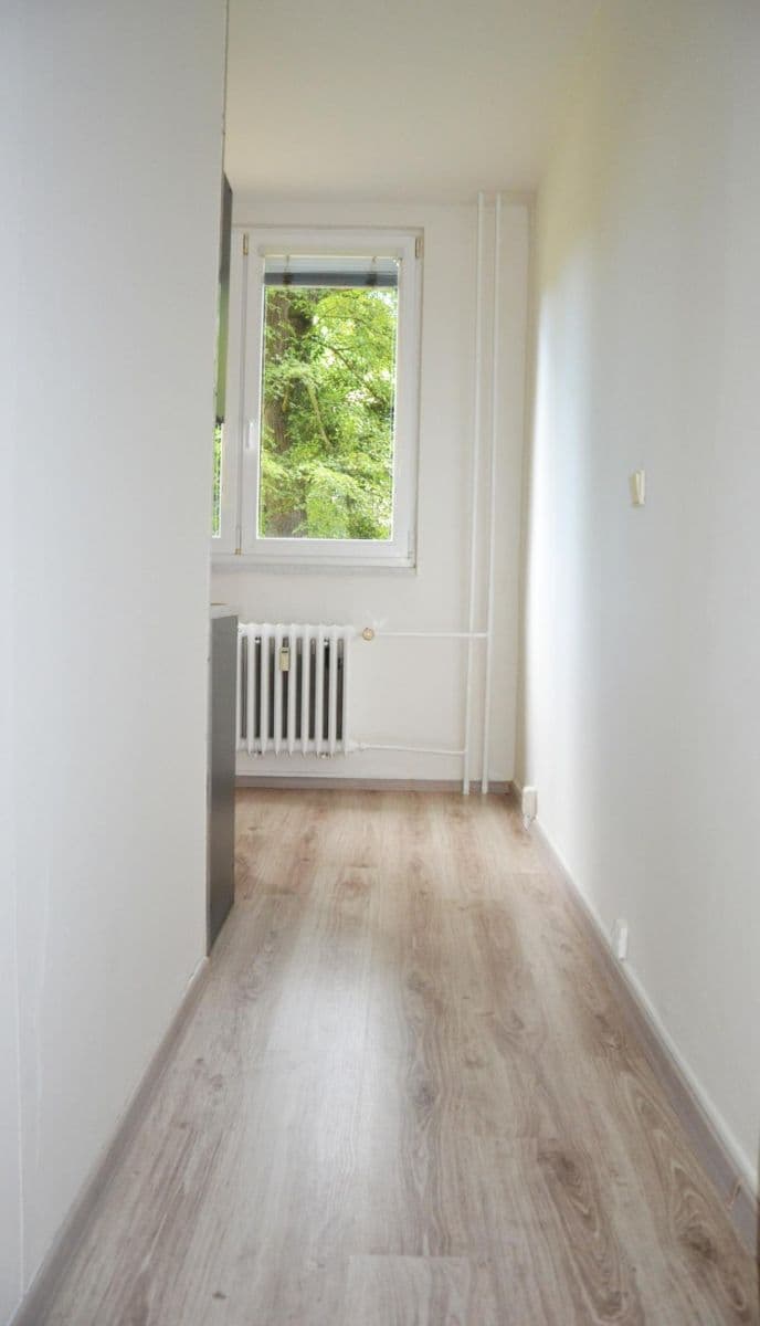 Pronájem bytu 1+1 40 m², Čs. armády, Bohumín, Moravskoslezský kraj Pronájem bytu 1+1 40 m², Čs. armády, Bohumín, Moravskoslezský kraj