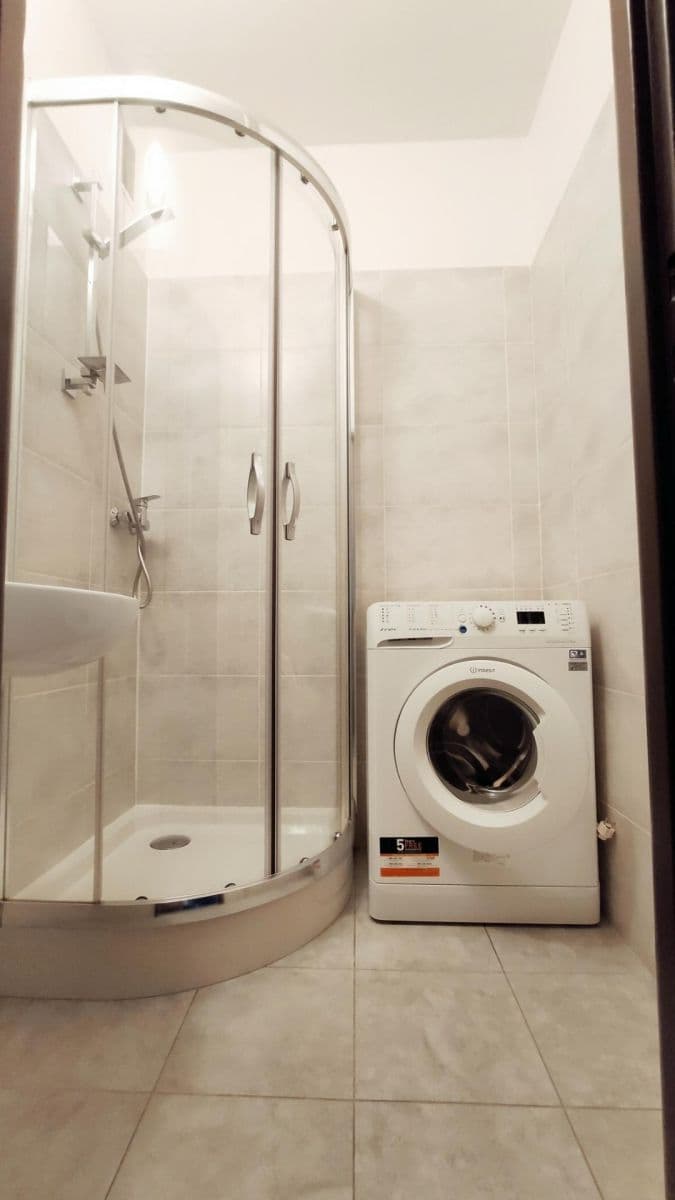 Pronájem bytu 1+1 40 m², Čs. armády, Bohumín, Moravskoslezský kraj Pronájem bytu 1+1 40 m², Čs. armády, Bohumín, Moravskoslezský kraj