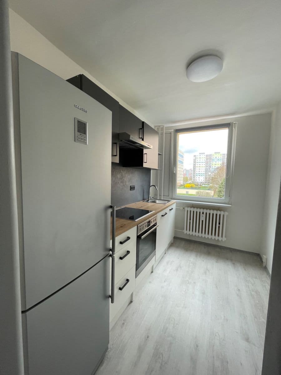 Pronájem bytu 3+1 72 m², Lublinská, Praha, Praha Pronájem bytu 3+1 72 m², Lublinská, Praha, Praha