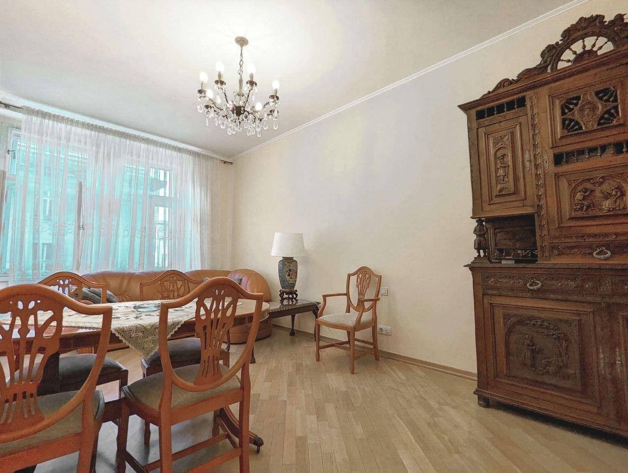 Prodej bytu 3+1 74 m², Klimentská, Praha, Praha Prodej bytu 3+1 74 m², Klimentská, Praha, Praha