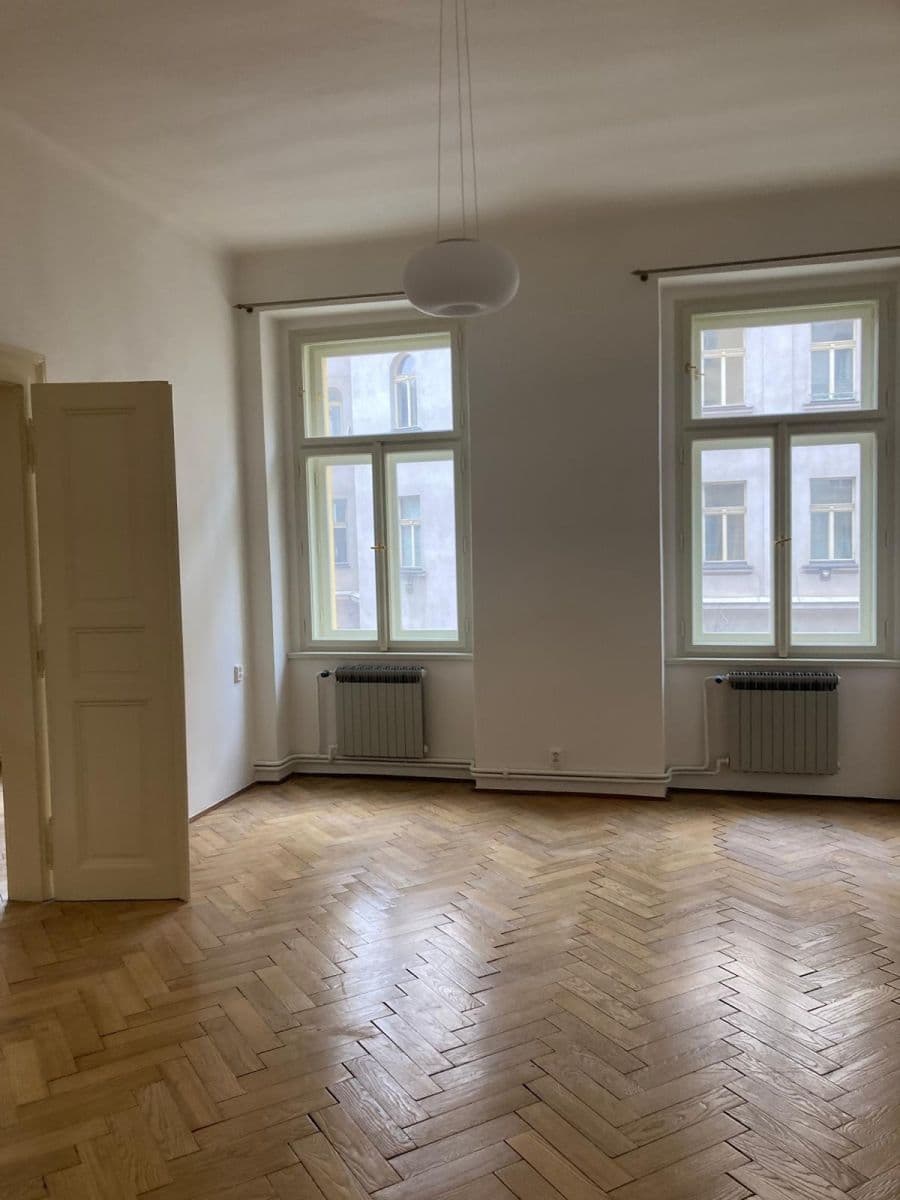 Pronájem bytu 3+1 107 m², Sázavská, Praha, Praha Pronájem bytu 3+1 107 m², Sázavská, Praha, Praha
