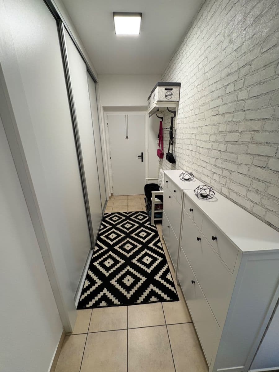 Pronájem bytu 2+kk 62 m², Obránců míru, Třebíč, Kraj Vysočina Pronájem bytu 2+kk 62 m², Obránců míru, Třebíč, Kraj Vysočina