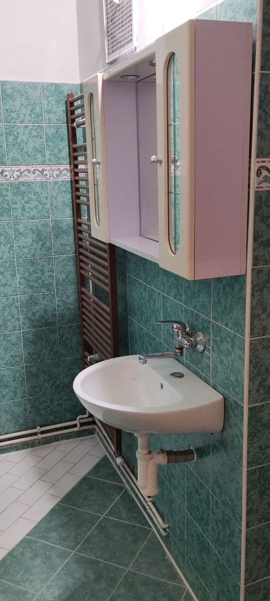 Prodej bytu 2+kk 56 m², Dukelských hrdinů, Rakovník, Středočeský kraj Prodej bytu 2+kk 56 m², Dukelských hrdinů, Rakovník, Středočeský kraj