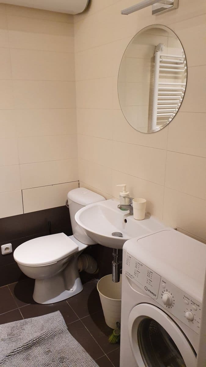 Pronájem bytu 1+kk 37 m², Roháčova, Praha, Praha Pronájem bytu 1+kk 37 m², Roháčova, Praha, Praha