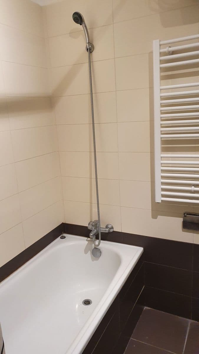 Pronájem bytu 1+kk 37 m², Roháčova, Praha, Praha Pronájem bytu 1+kk 37 m², Roháčova, Praha, Praha