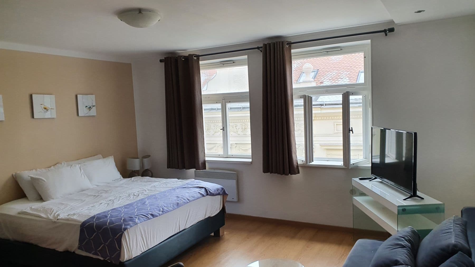 Pronájem bytu 1+kk 37 m², Roháčova, Praha, Praha Pronájem bytu 1+kk 37 m², Roháčova, Praha, Praha