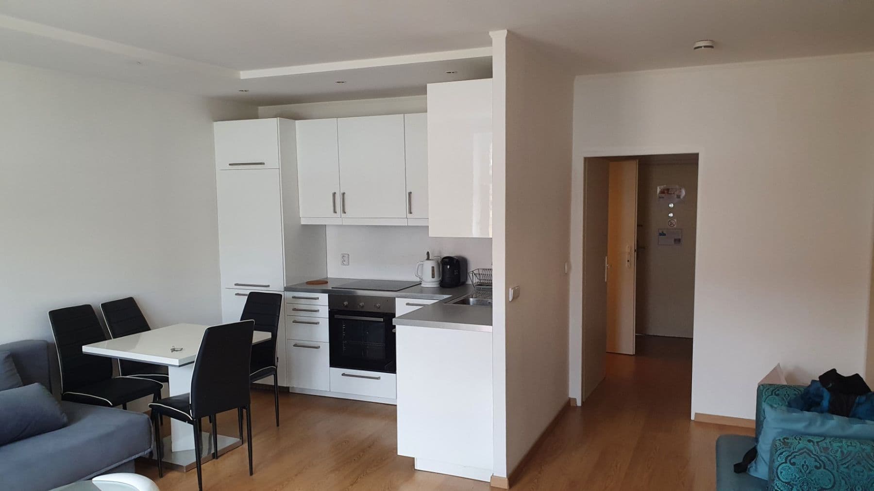 Pronájem bytu 1+kk 37 m², Roháčova, Praha, Praha Pronájem bytu 1+kk 37 m², Roháčova, Praha, Praha