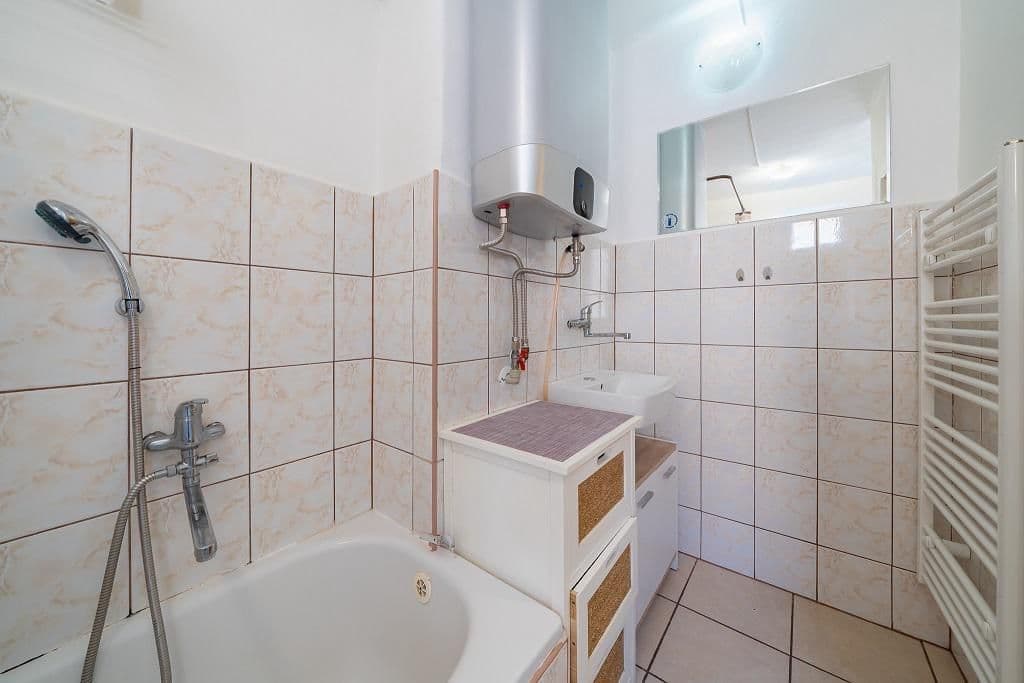 Pronájem bytu 2+1 61 m², Na Hradčanech, Cheb, Karlovarský kraj Pronájem bytu 2+1 61 m², Na Hradčanech, Cheb, Karlovarský kraj
