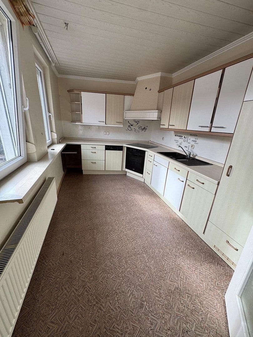 Pronájem bytu 4+1 115 m², Am Breiten 2, Delligsen, Dolní Sasko Pronájem bytu 4+1 115 m², Am Breiten 2, Delligsen, Dolní Sasko