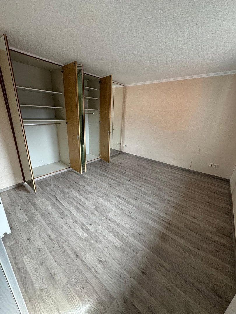 Pronájem bytu 4+1 115 m², Am Breiten 2, Delligsen, Dolní Sasko Pronájem bytu 4+1 115 m², Am Breiten 2, Delligsen, Dolní Sasko
