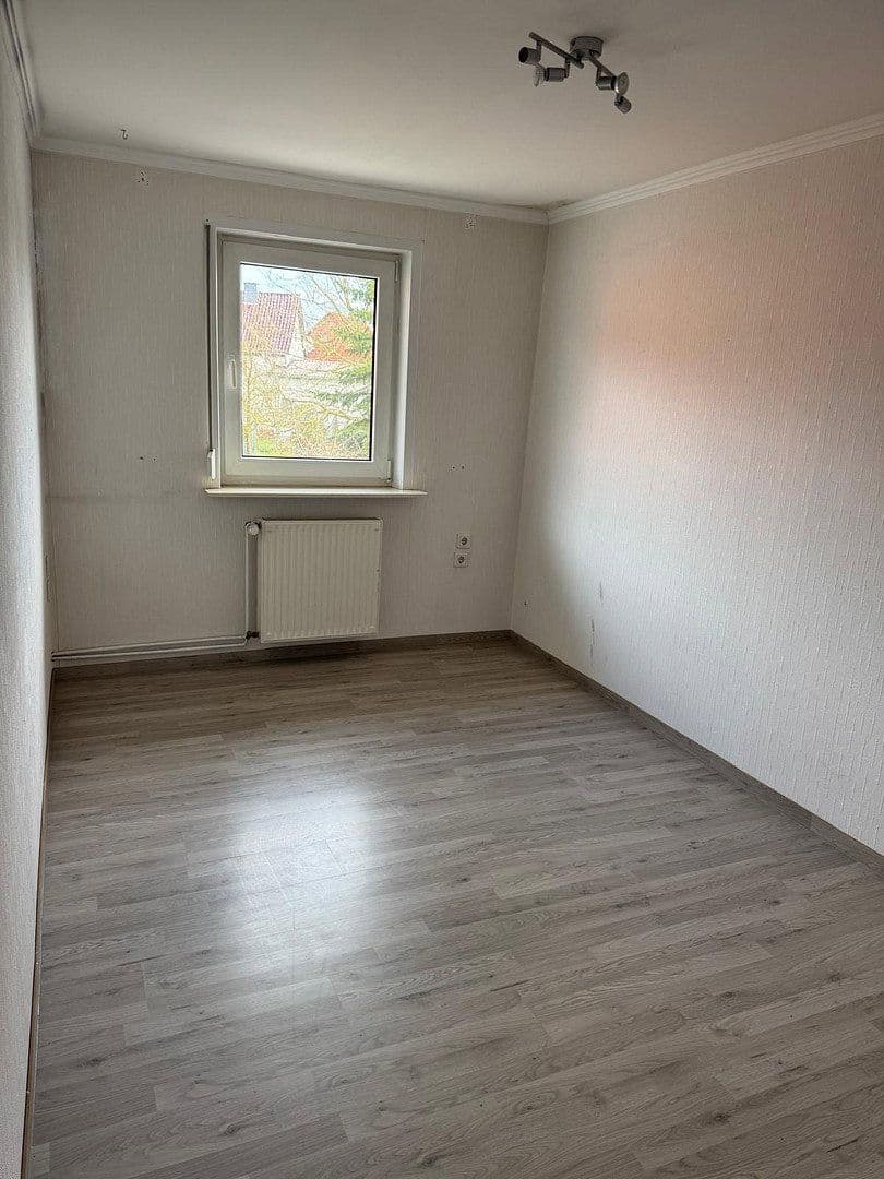 Pronájem bytu 4+1 115 m², Am Breiten 2, Delligsen, Dolní Sasko Pronájem bytu 4+1 115 m², Am Breiten 2, Delligsen, Dolní Sasko