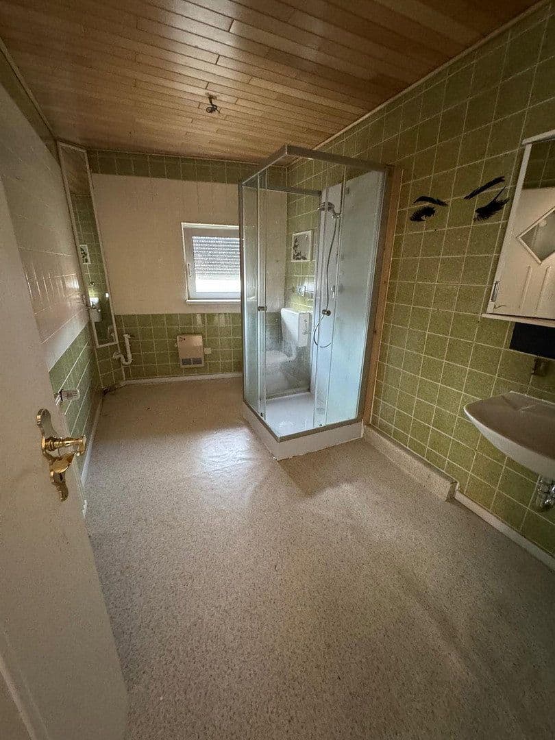 Pronájem bytu 4+1 115 m², Am Breiten 2, Delligsen, Dolní Sasko Pronájem bytu 4+1 115 m², Am Breiten 2, Delligsen, Dolní Sasko