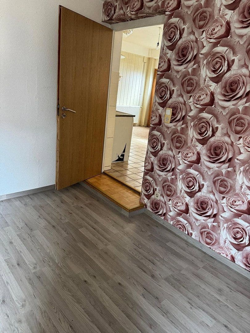 Pronájem bytu 3+1 111 m², Am Breiten 2, Delligsen, Dolní Sasko Pronájem bytu 3+1 111 m², Am Breiten 2, Delligsen, Dolní Sasko