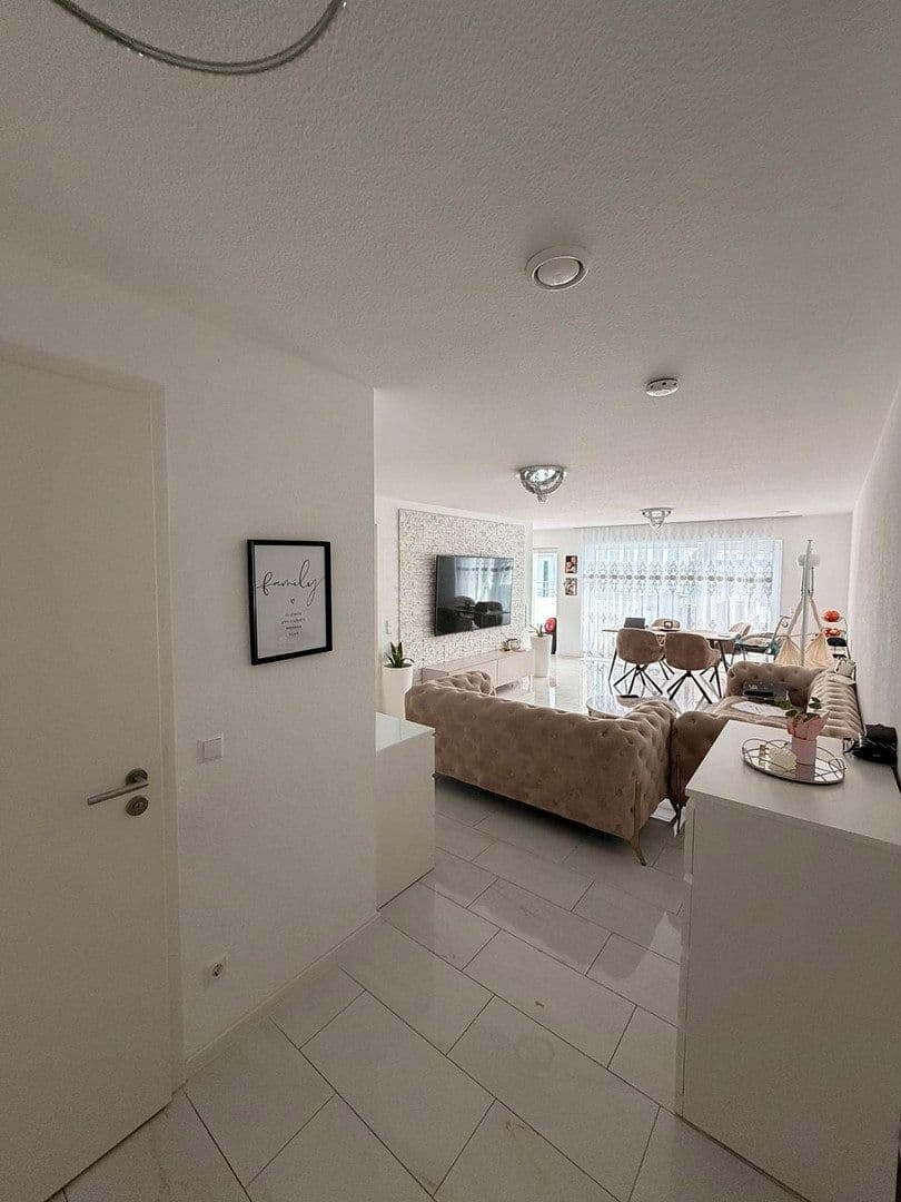 Prodej bytu 3+kk 92 m², Kirchstr 8/3, Spaichingen, Bádensko-Württembersko Prodej bytu 3+kk 92 m², Kirchstr 8/3, Spaichingen, Bádensko-Württembersko