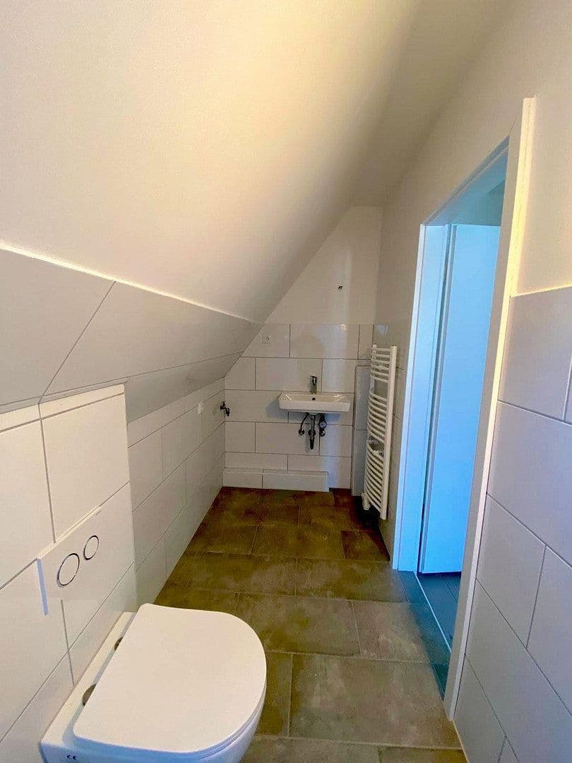 Pronájem bytu 3+kk 90 m², Stade, Dolní Sasko Pronájem bytu 3+kk 90 m², Stade, Dolní Sasko