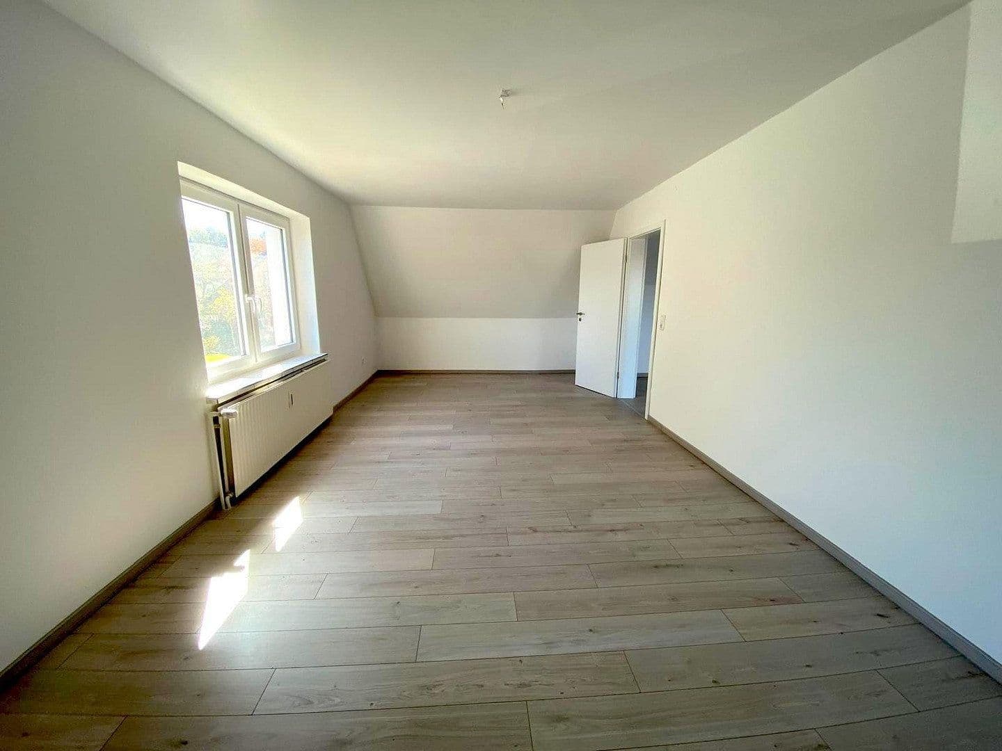 Pronájem bytu 3+kk 90 m², Stade, Dolní Sasko Pronájem bytu 3+kk 90 m², Stade, Dolní Sasko