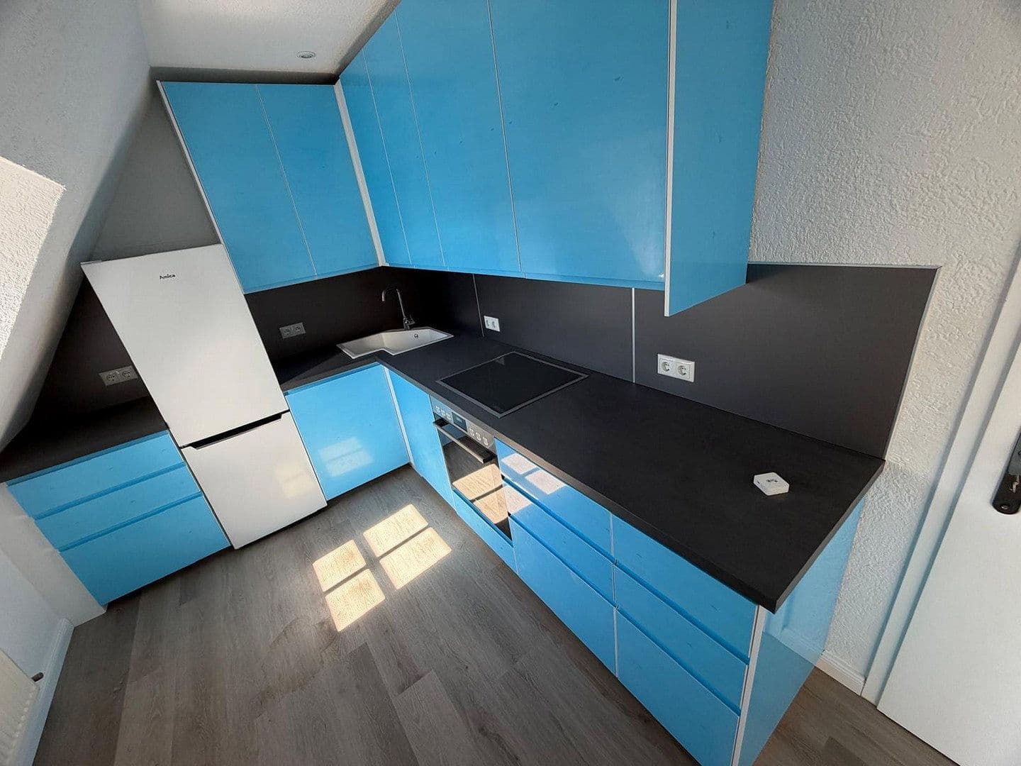 Pronájem bytu 3+1 128 m², Schmidtstraße 12, Rüdesheim am Rhein, Hessen Pronájem bytu 3+1 128 m², Schmidtstraße 12, Rüdesheim am Rhein, Hessen