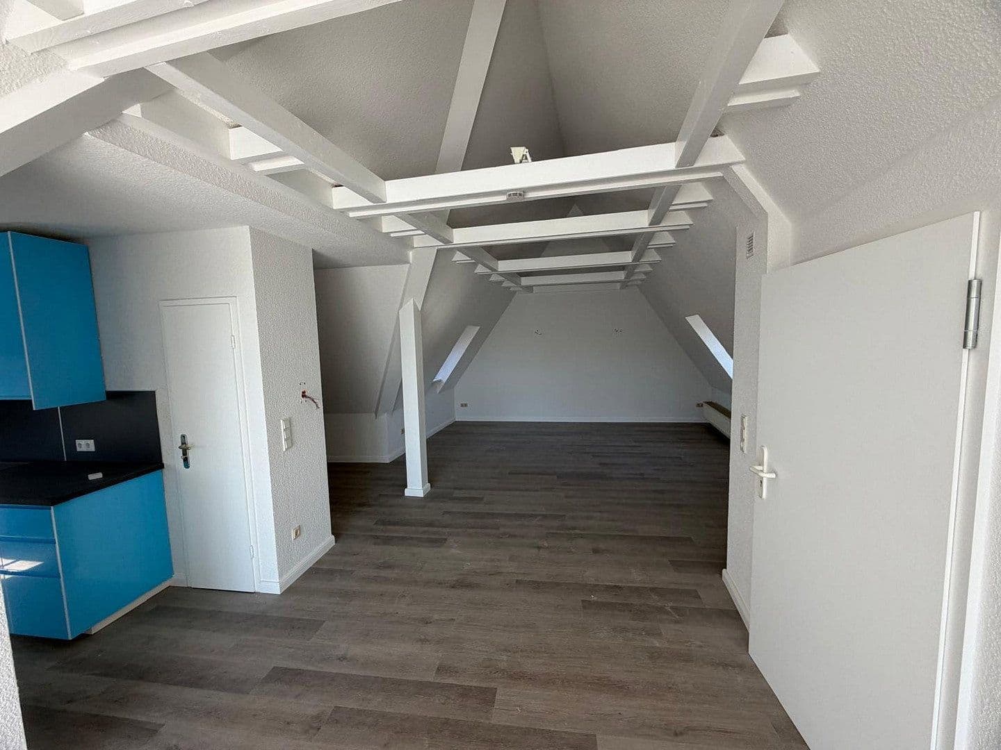 Pronájem bytu 3+1 128 m², Schmidtstraße 12, Rüdesheim am Rhein, Hessen Pronájem bytu 3+1 128 m², Schmidtstraße 12, Rüdesheim am Rhein, Hessen