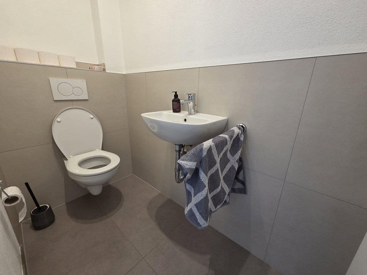 Pronájem bytu 3+1 83 m², Ulrichstr. 10, Abensberg, Bavorsko Pronájem bytu 3+1 83 m², Ulrichstr. 10, Abensberg, Bavorsko