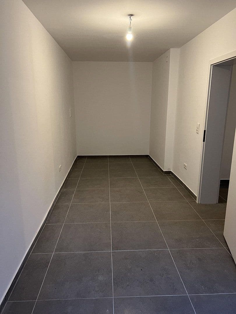 Pronájem bytu 2+1 45 m², Am Brögel 4, Wupperetal, Severní Porýní-Vestfálsko Pronájem bytu 2+1 45 m², Am Brögel 4, Wupperetal, Severní Porýní-Vestfálsko