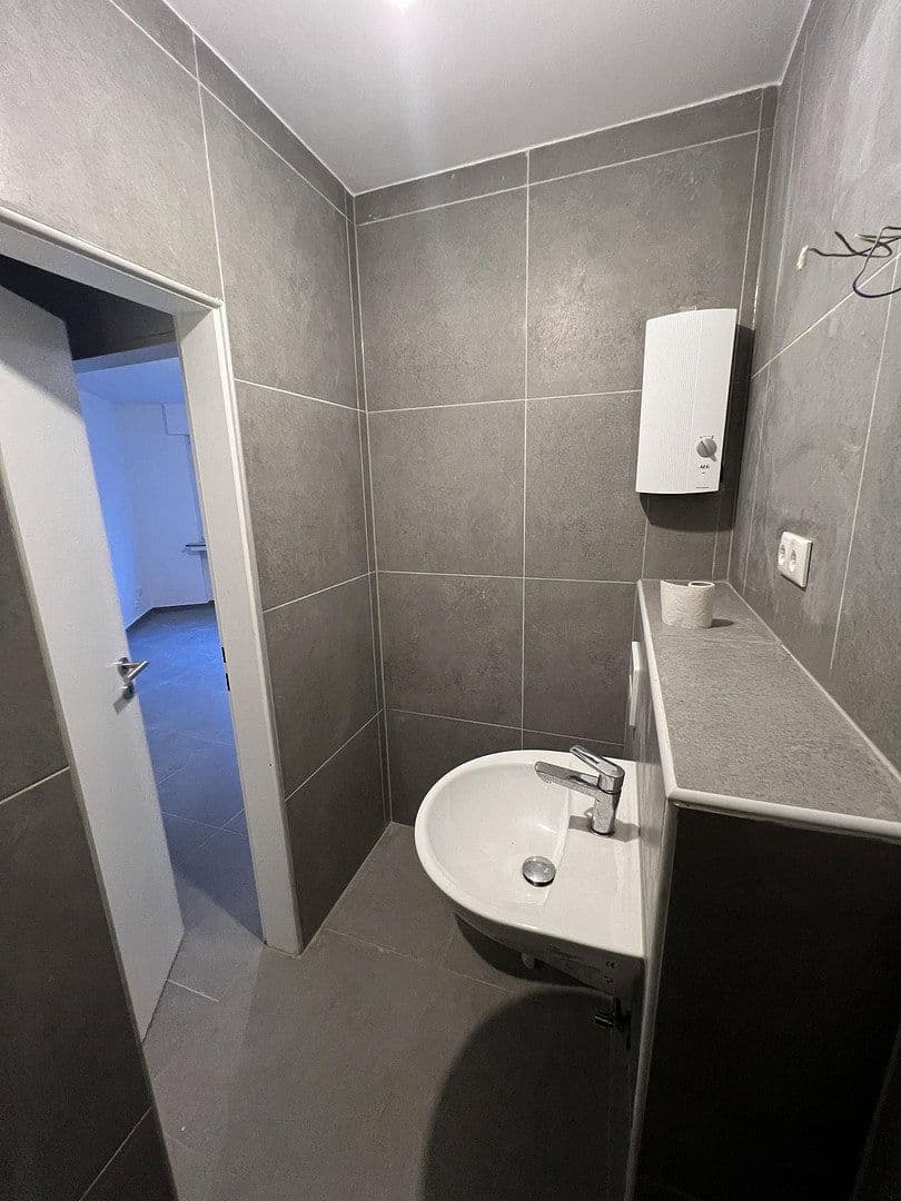 Pronájem bytu 2+1 45 m², Am Brögel 4, Wupperetal, Severní Porýní-Vestfálsko Pronájem bytu 2+1 45 m², Am Brögel 4, Wupperetal, Severní Porýní-Vestfálsko