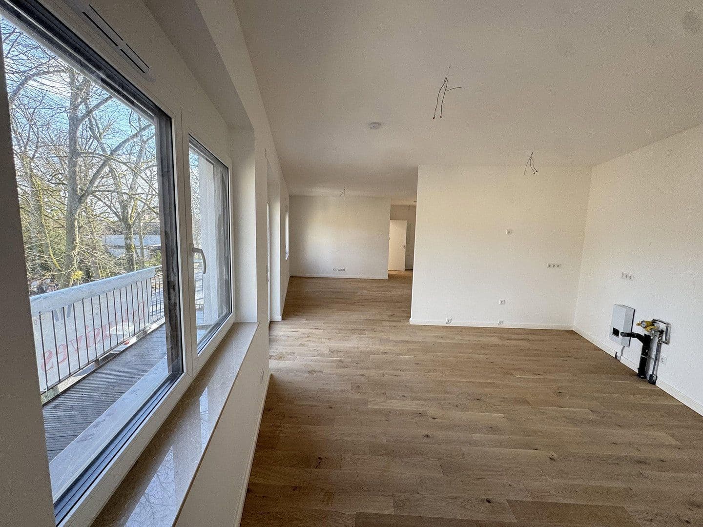 Prodej bytu 3+1 143 m², Kanalstraße 1a, Berlin, Berlín Prodej bytu 3+1 143 m², Kanalstraße 1a, Berlin, Berlín
