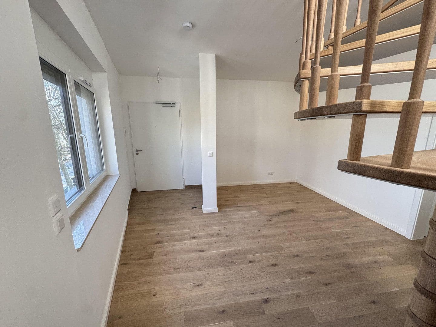 Prodej bytu 3+1 143 m², Kanalstraße 1a, Berlin, Berlín Prodej bytu 3+1 143 m², Kanalstraße 1a, Berlin, Berlín