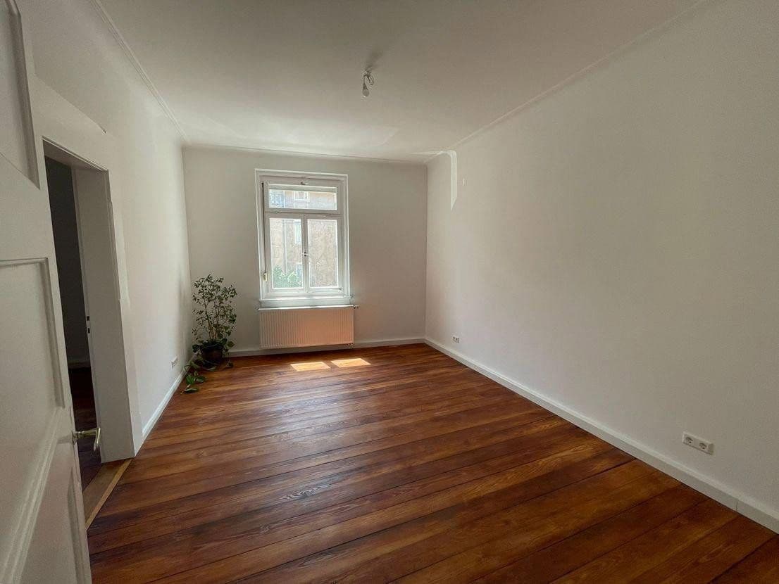 Pronájem bytu 2+kk 65 m², Stuttgart, Bádensko-Württembersko Pronájem bytu 2+kk 65 m², Stuttgart, Bádensko-Württembersko