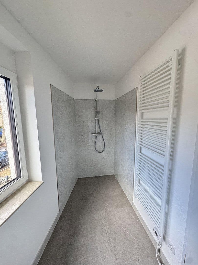 Prodej bytu 3+1 96 m², Kanalstraße 1a, Berlin, Berlín Prodej bytu 3+1 96 m², Kanalstraße 1a, Berlin, Berlín