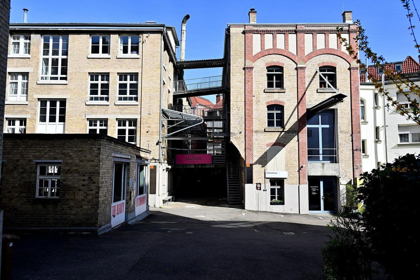 Pronájem kanceláře 282 m², Stuttgart, Bádensko-Württembersko Pronájem kanceláře 282 m², Stuttgart, Bádensko-Württembersko