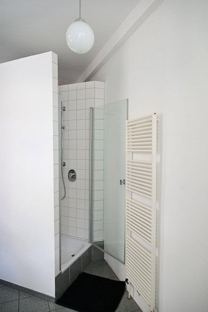 Pronájem kanceláře 282 m², Stuttgart, Bádensko-Württembersko Pronájem kanceláře 282 m², Stuttgart, Bádensko-Württembersko