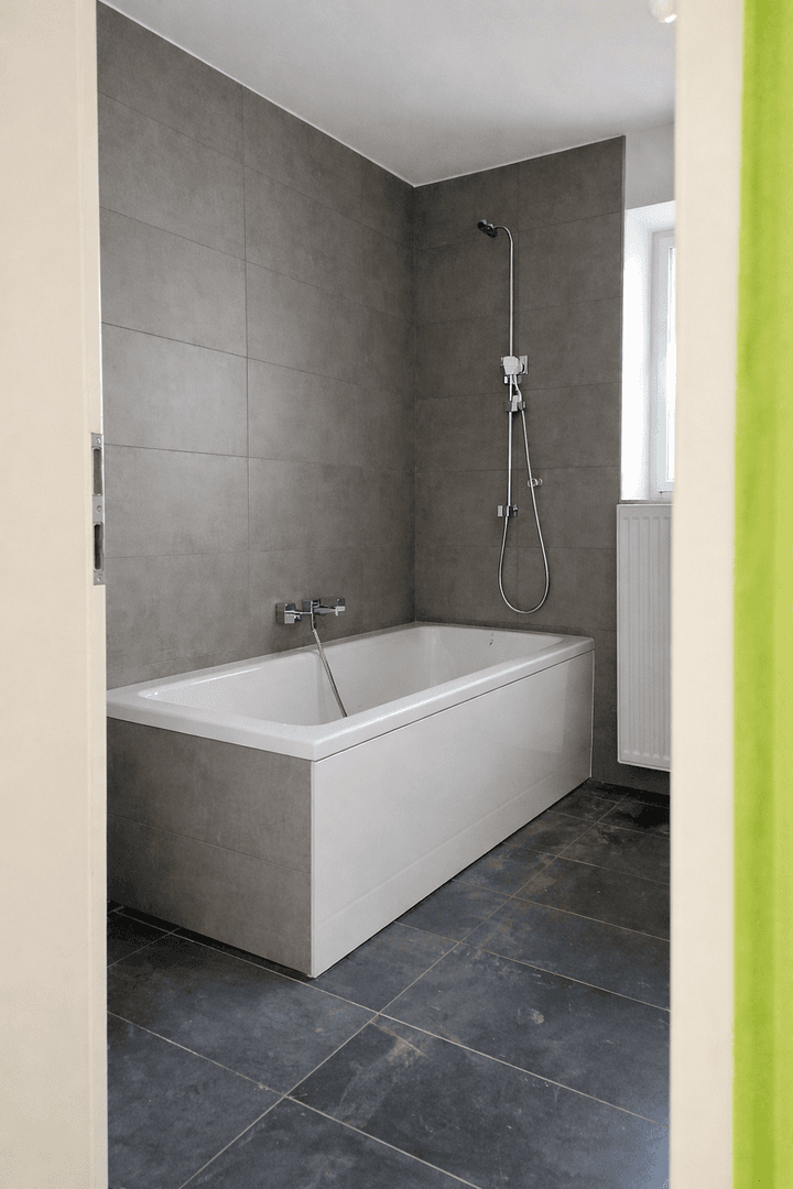 Prodej domu 124 m², pozemek 550 m², Wenzenbach, Bavorsko Prodej domu 124 m², pozemek 550 m², Wenzenbach, Bavorsko