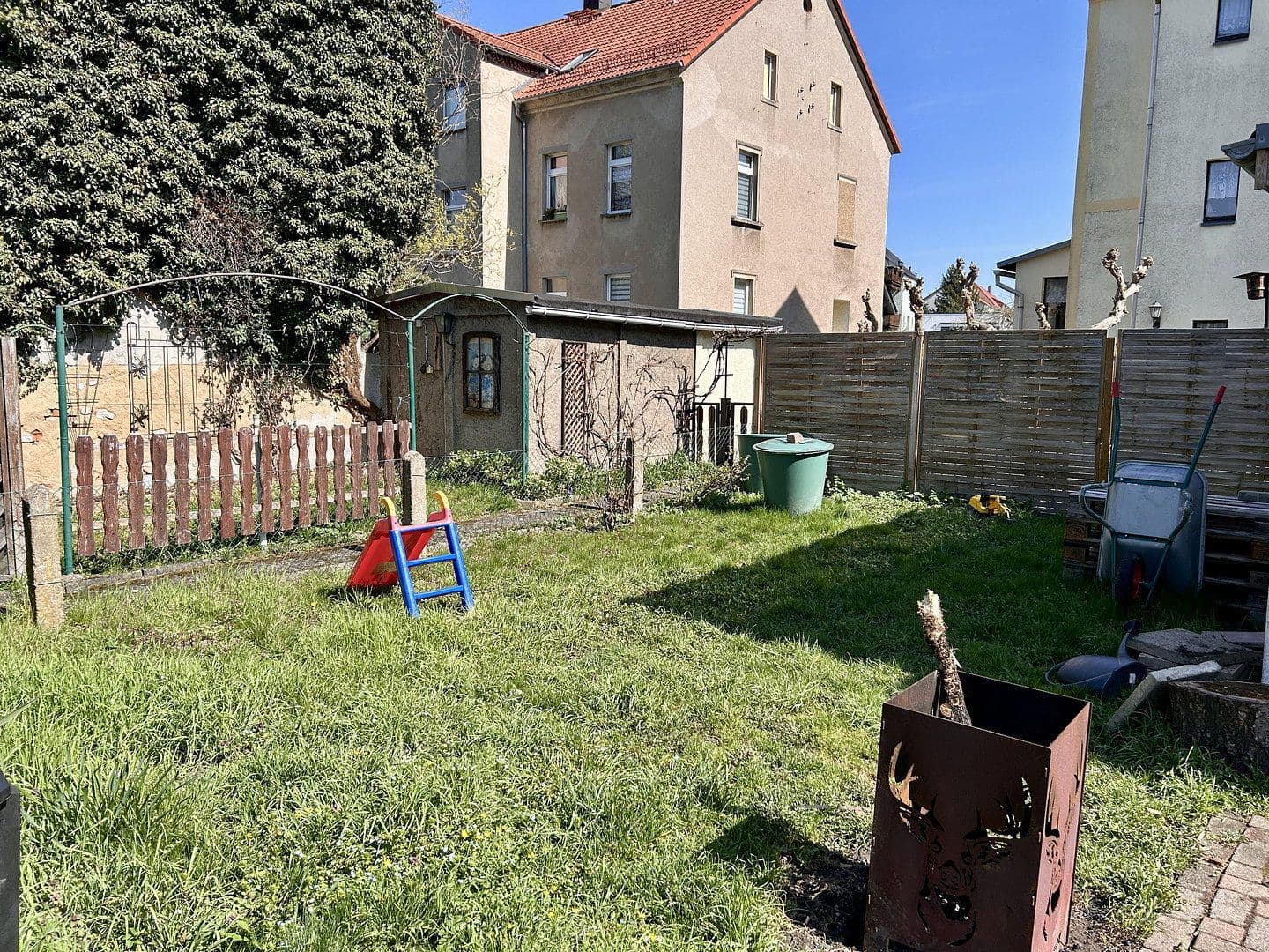 Pronájem bytu 3+1 115 m², Döbeln, Sasko Pronájem bytu 3+1 115 m², Döbeln, Sasko