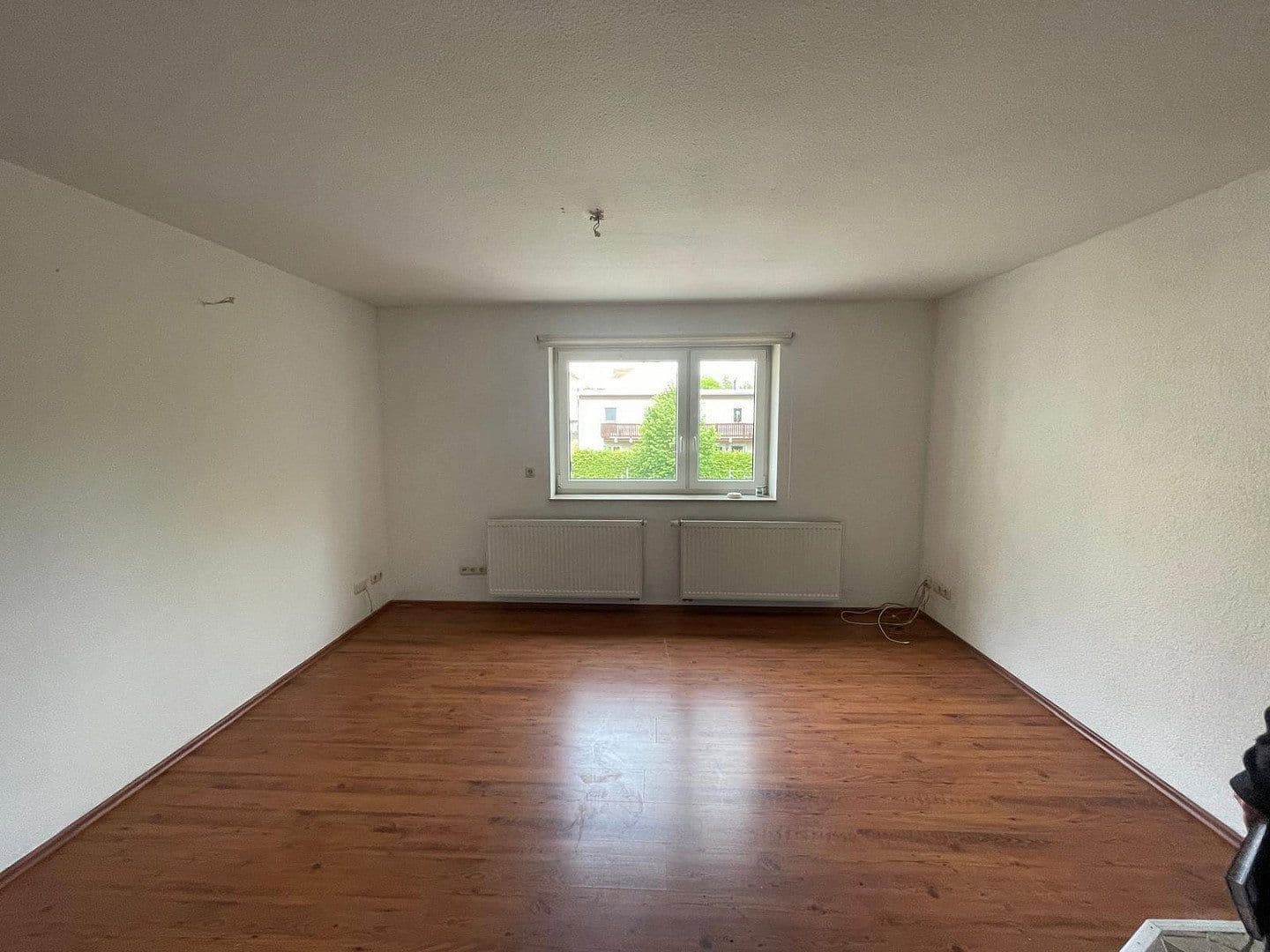 Pronájem bytu 3+1 115 m², Döbeln, Sasko Pronájem bytu 3+1 115 m², Döbeln, Sasko
