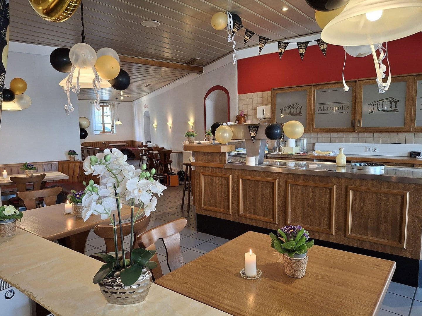 Pronájem nebytového prostoru 400 m², Untere Gasse 1, Velburg, Bavorsko Pronájem nebytového prostoru 400 m², Untere Gasse 1, Velburg, Bavorsko