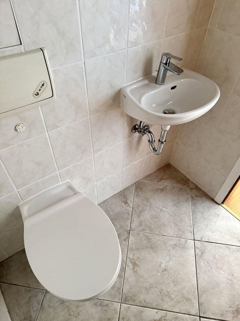 Prodej bytu 2+1 69 m², Malplaquetstraße 35, Berlin, Berlín Prodej bytu 2+1 69 m², Malplaquetstraße 35, Berlin, Berlín