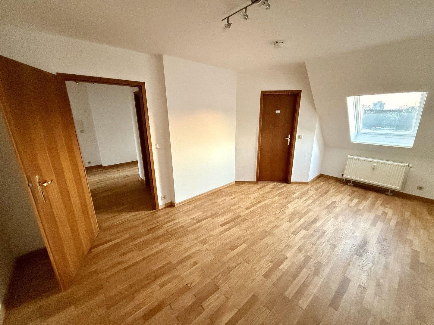 Prodej bytu 2+1 69 m², Malplaquetstraße 35, Berlin, Berlín Prodej bytu 2+1 69 m², Malplaquetstraße 35, Berlin, Berlín
