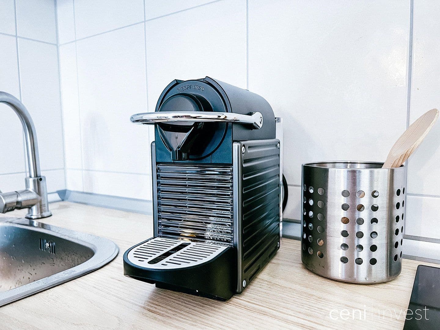 Pronájem bytu 1+1 25 m², Neckarauer Straße 217, Mannheim, Bádensko-Württembersko Pronájem bytu 1+1 25 m², Neckarauer Straße 217, Mannheim, Bádensko-Württembersko