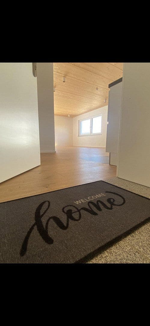 Pronájem bytu 3+1 95 m², Backnang, Bádensko-Württembersko Pronájem bytu 3+1 95 m², Backnang, Bádensko-Württembersko