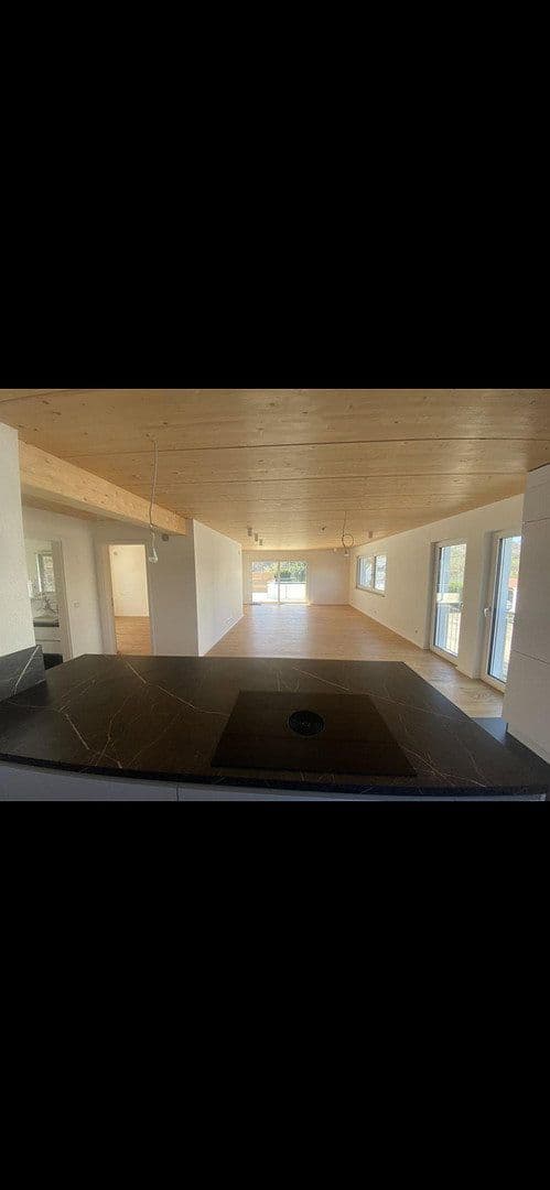 Pronájem bytu 3+1 95 m², Backnang, Bádensko-Württembersko Pronájem bytu 3+1 95 m², Backnang, Bádensko-Württembersko