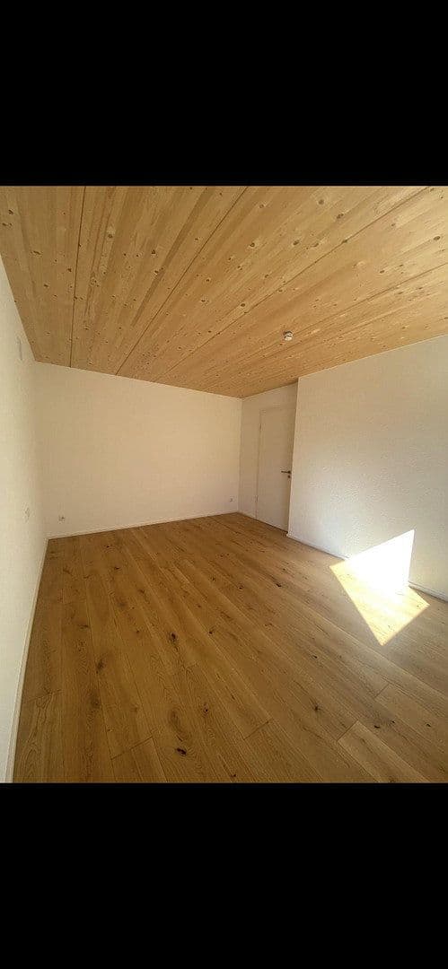 Pronájem bytu 3+1 95 m², Backnang, Bádensko-Württembersko Pronájem bytu 3+1 95 m², Backnang, Bádensko-Württembersko