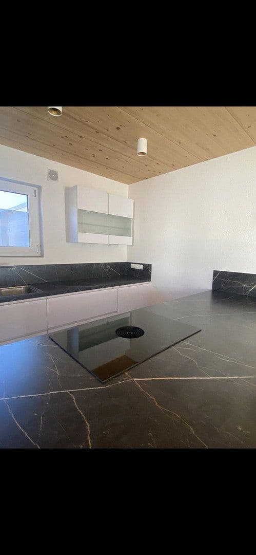 Pronájem bytu 3+1 95 m², Backnang, Bádensko-Württembersko Pronájem bytu 3+1 95 m², Backnang, Bádensko-Württembersko