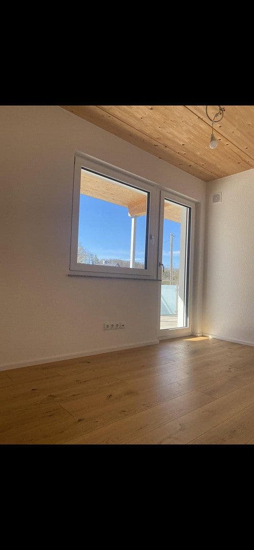 Pronájem bytu 3+1 95 m², Backnang, Bádensko-Württembersko Pronájem bytu 3+1 95 m², Backnang, Bádensko-Württembersko