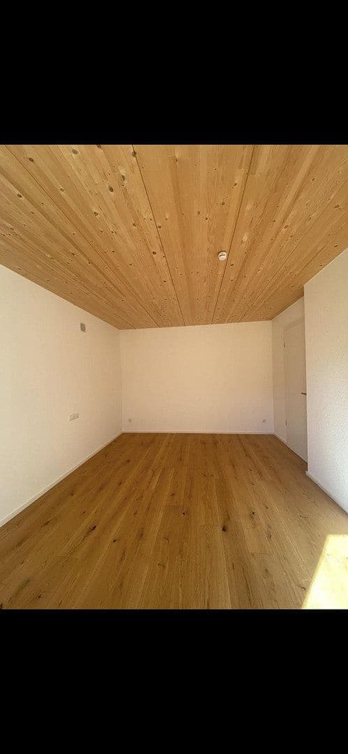 Pronájem bytu 3+1 95 m², Backnang, Bádensko-Württembersko Pronájem bytu 3+1 95 m², Backnang, Bádensko-Württembersko