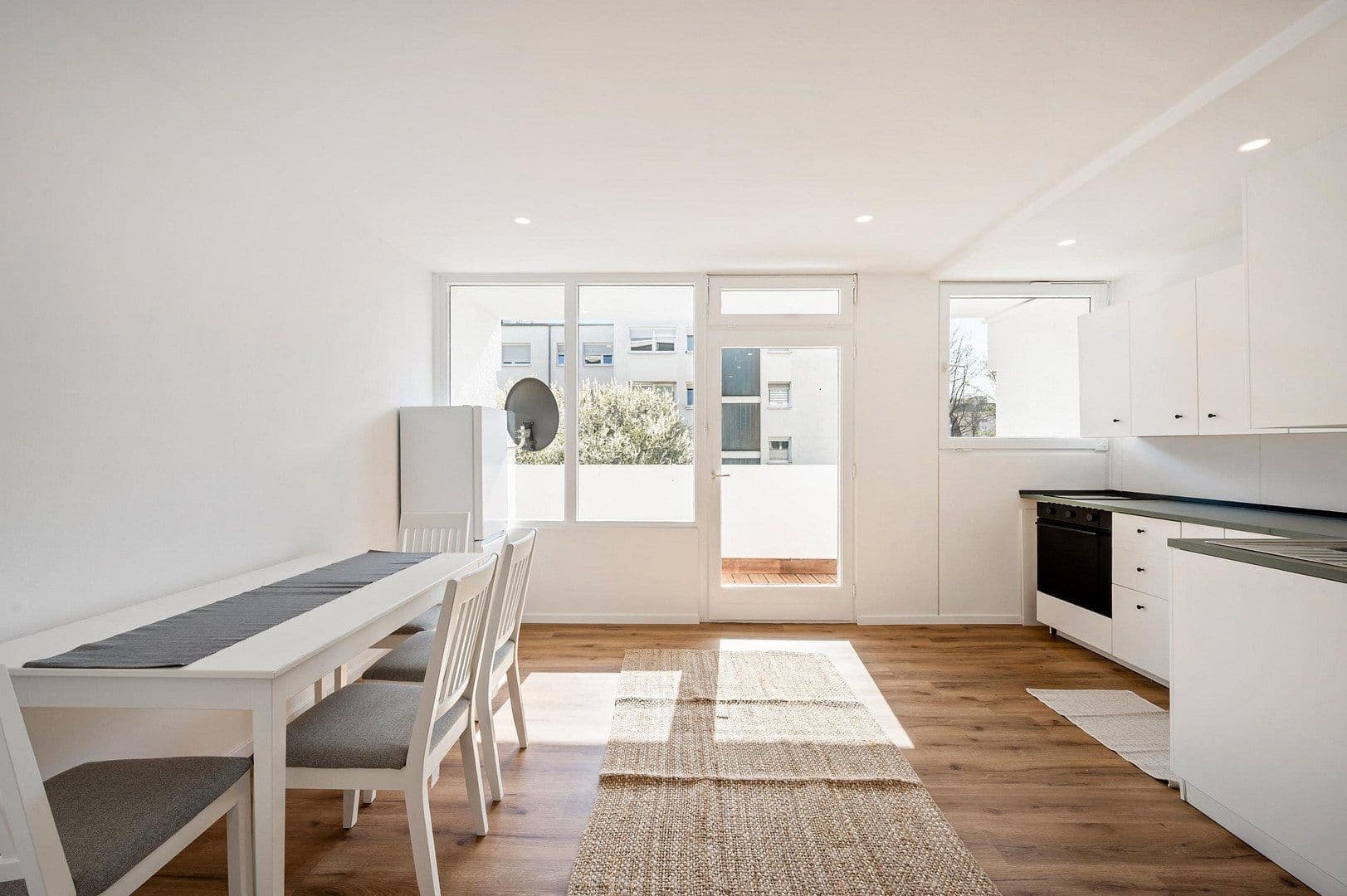 Prodej bytu 2+1 43 m², Coventrystraße 57, Frankfurt am Main, Hessen Prodej bytu 2+1 43 m², Coventrystraße 57, Frankfurt am Main, Hessen