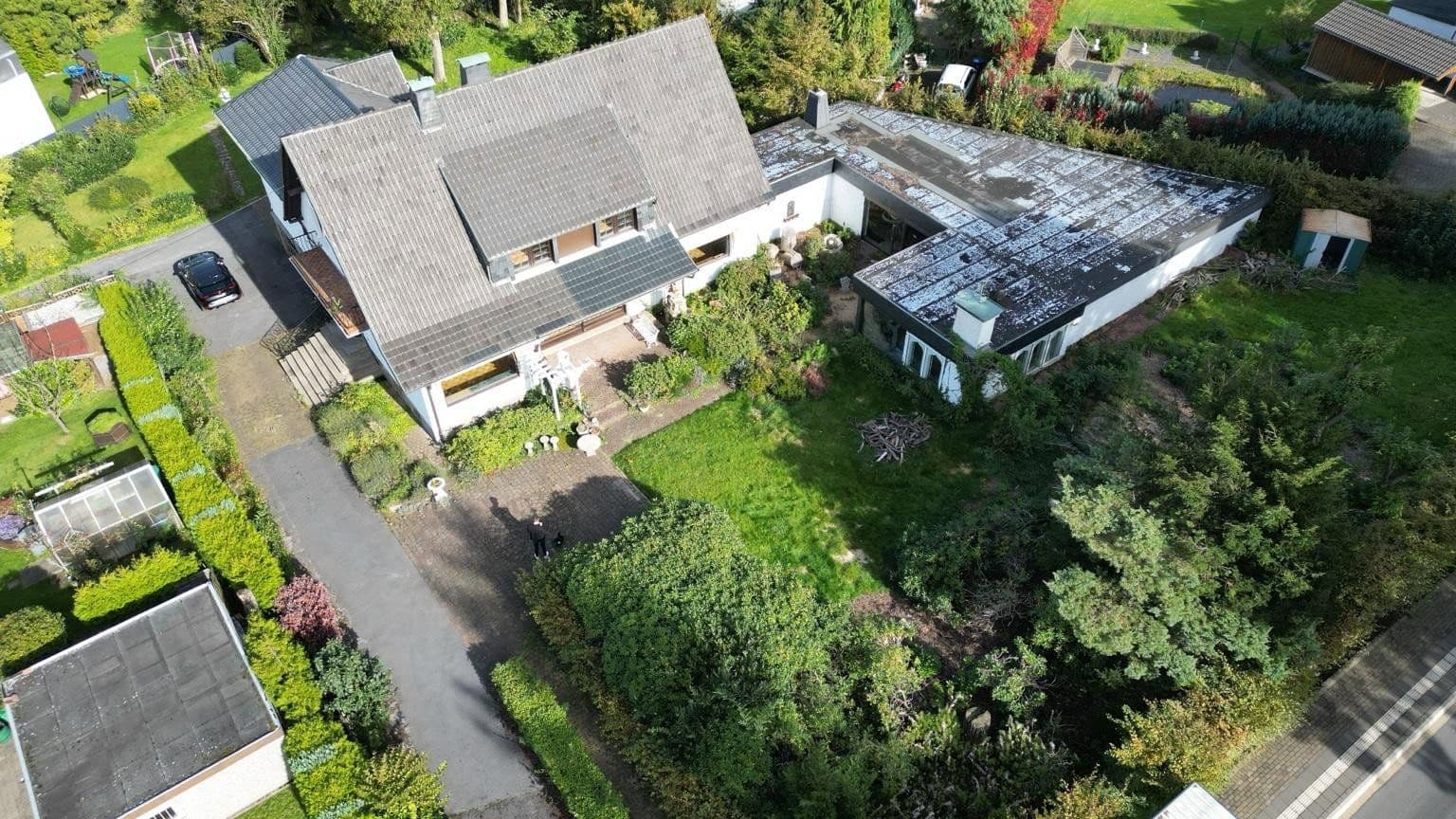Prodej domu 437 m², pozemek 1.724 m², Hemer, Severní Porýní-Vestfálsko Prodej domu 437 m², pozemek 1.724 m², Hemer, Severní Porýní-Vestfálsko