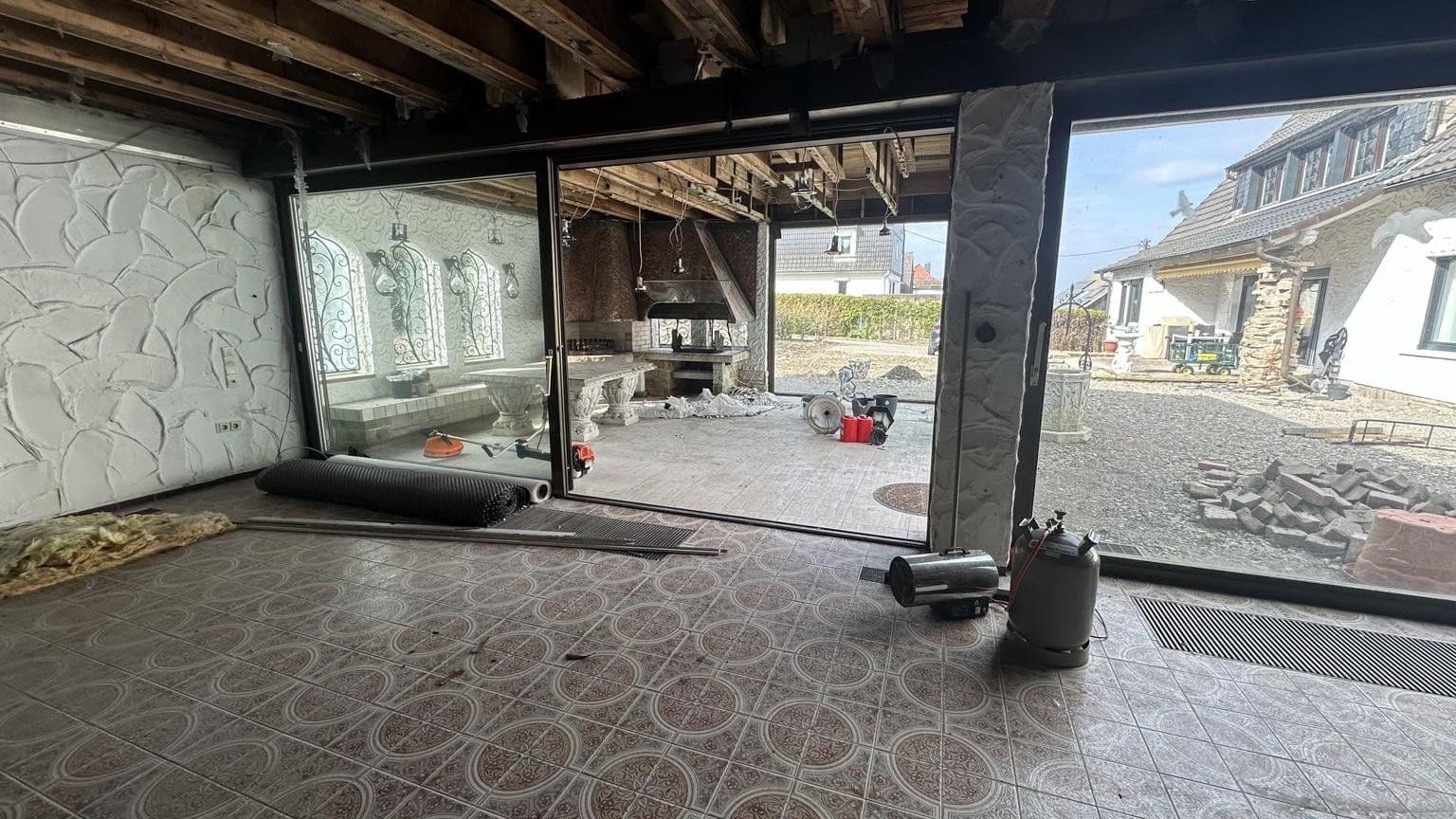 Prodej domu 437 m², pozemek 1.724 m², Hemer, Severní Porýní-Vestfálsko Prodej domu 437 m², pozemek 1.724 m², Hemer, Severní Porýní-Vestfálsko