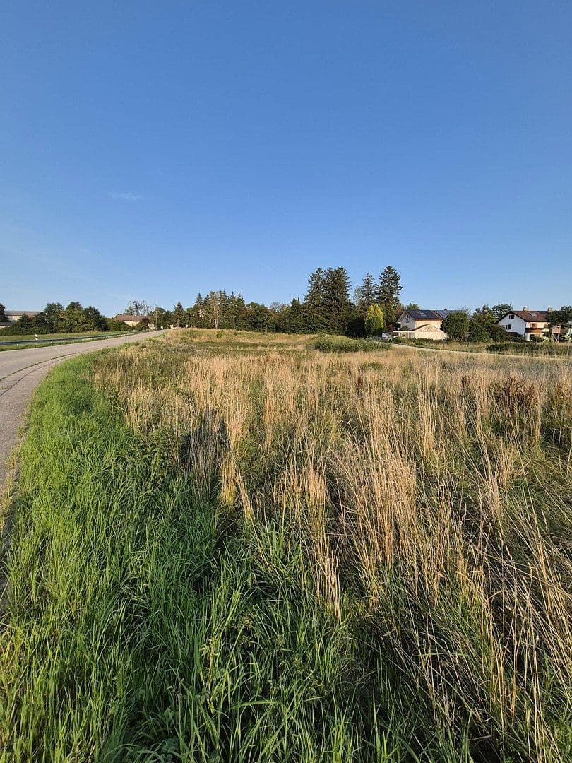 Prodej pozemku 497 m², Am Feldl 5, Egmating, Bavorsko Prodej pozemku 497 m², Am Feldl 5, Egmating, Bavorsko