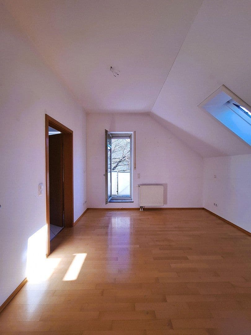 Prodej bytu 3+1 85 m², Erlbachstraße 9b, München, Bavorsko Prodej bytu 3+1 85 m², Erlbachstraße 9b, München, Bavorsko