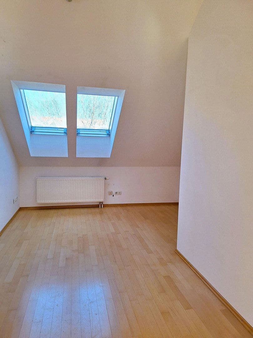 Prodej bytu 3+1 85 m², Erlbachstraße 9b, München, Bavorsko Prodej bytu 3+1 85 m², Erlbachstraße 9b, München, Bavorsko